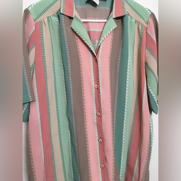 Vintage Striped Style Print Button Up Women’s Top - Picture 3 of 4